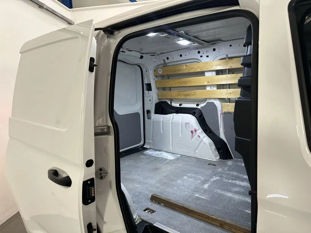 Volkswagen Caddy 2.0 TDI L1H1 Trend Parkeersensoren Ai uit 2021, foto 5