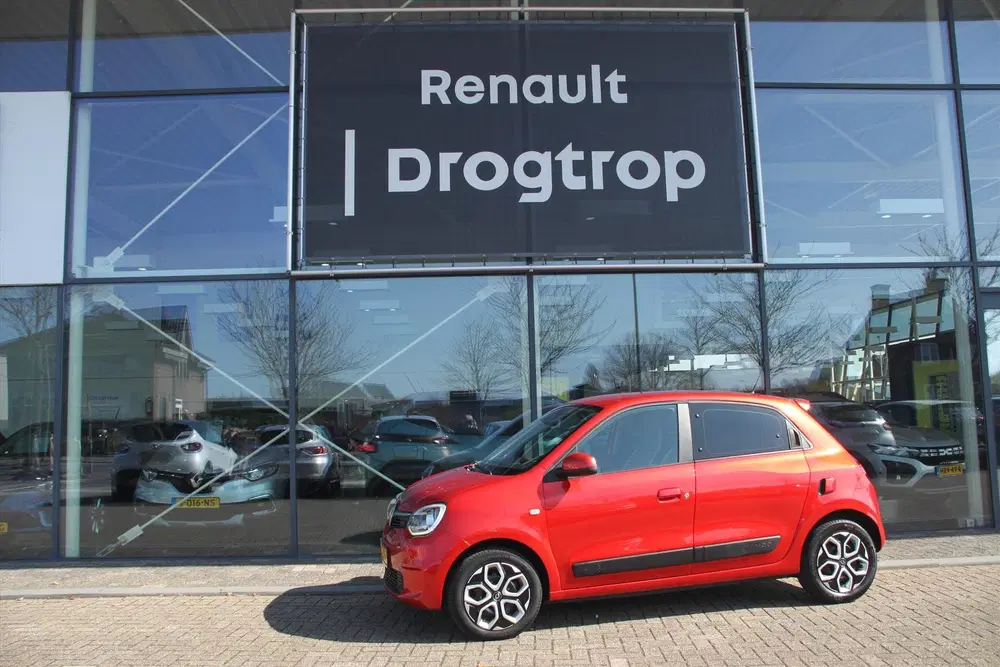 Renault Twingo 75PK-COLLECTION-33DKM-AIRCO-CRUISE-BLUETOO uit 2020