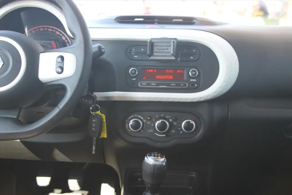 Renault Twingo 75PK-COLLECTION-33DKM-AIRCO-CRUISE-BLUETOO uit 2020, foto 10