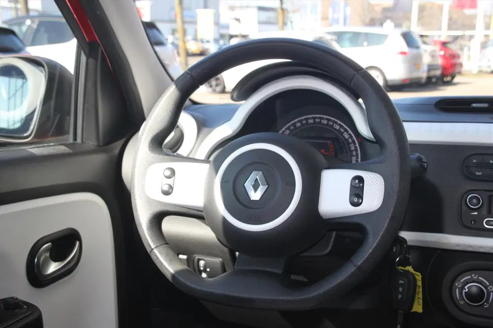 Renault Twingo 75PK-COLLECTION-33DKM-AIRCO-CRUISE-BLUETOO uit 2020, foto 11