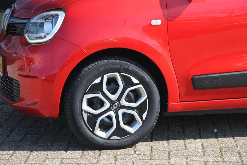 Renault Twingo 75PK-COLLECTION-33DKM-AIRCO-CRUISE-BLUETOO uit 2020, foto 2