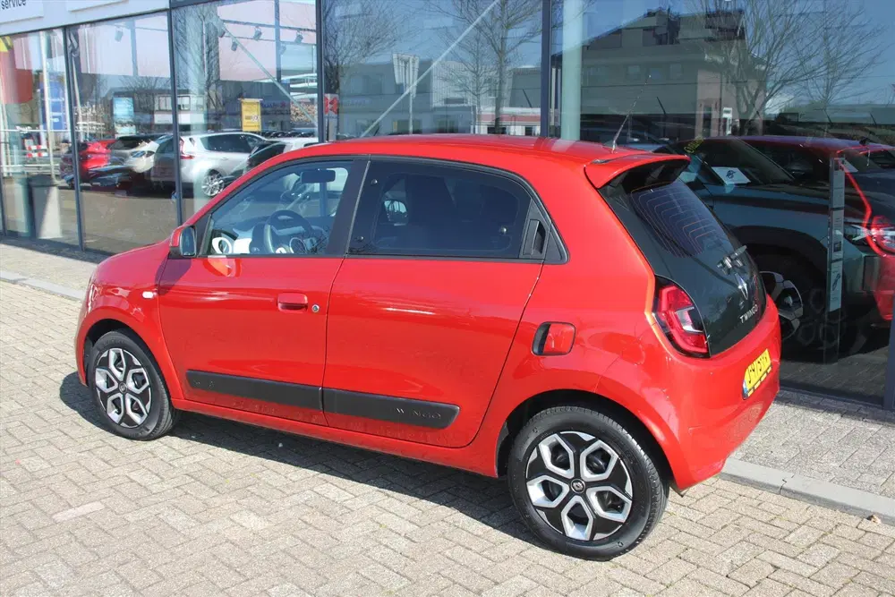 Renault Twingo 75PK-COLLECTION-33DKM-AIRCO-CRUISE-BLUETOO uit 2020, foto 4
