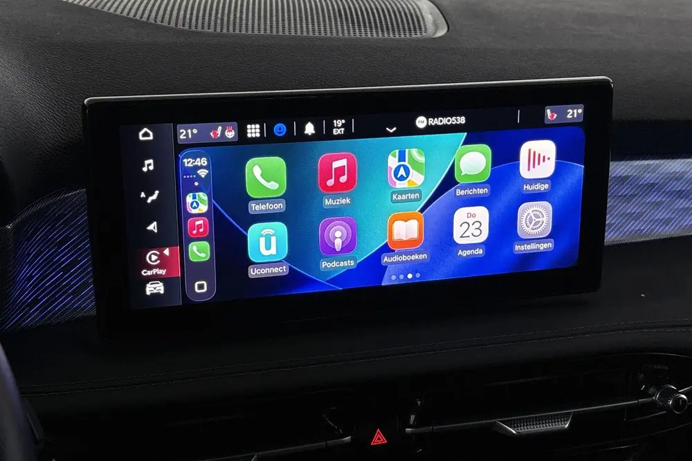 Alfa Romeo Tonale 1.3T PHEV Veloce Leder Stoelventilatie Sto uit 2025, foto 17