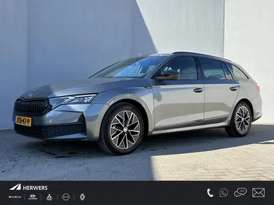 Skoda Octavia 1.5 TSI MHEV Sportline uit 2024
