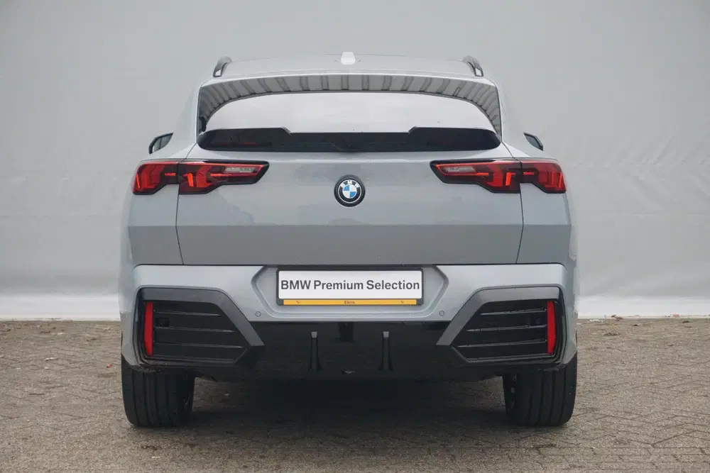 BMW iX2 eDrive20 uit 2026, foto 5