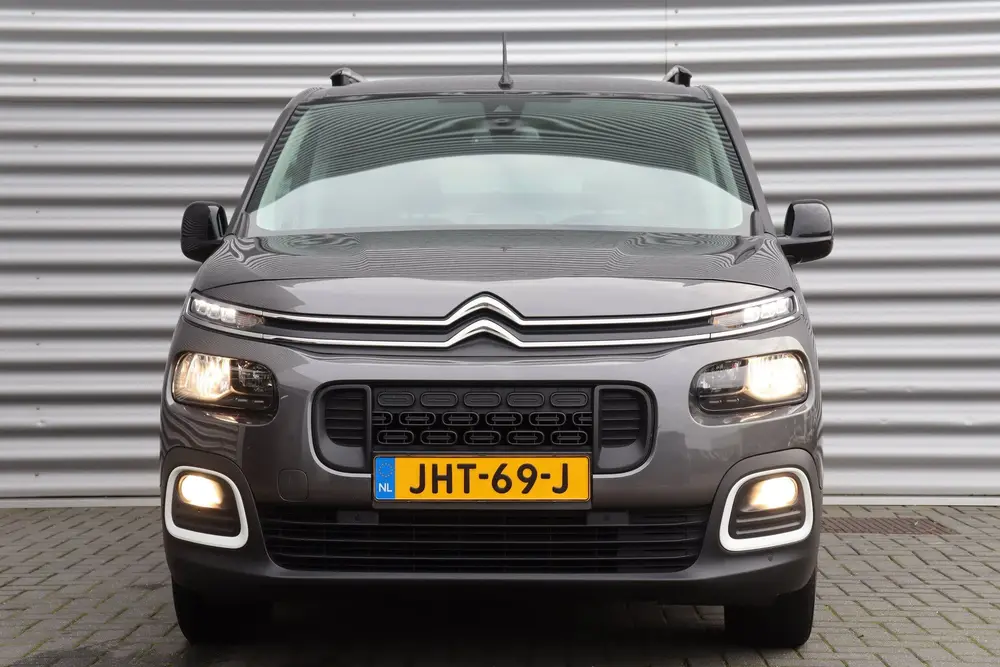 Citroën Berlingo Citroen Berlingo 1.2 PURETECH 130PK SHINE uit 2023, foto 5