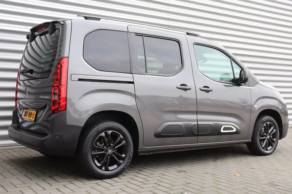 Citroën Berlingo Citroen Berlingo 1.2 PURETECH 130PK SHINE uit 2023, foto 7