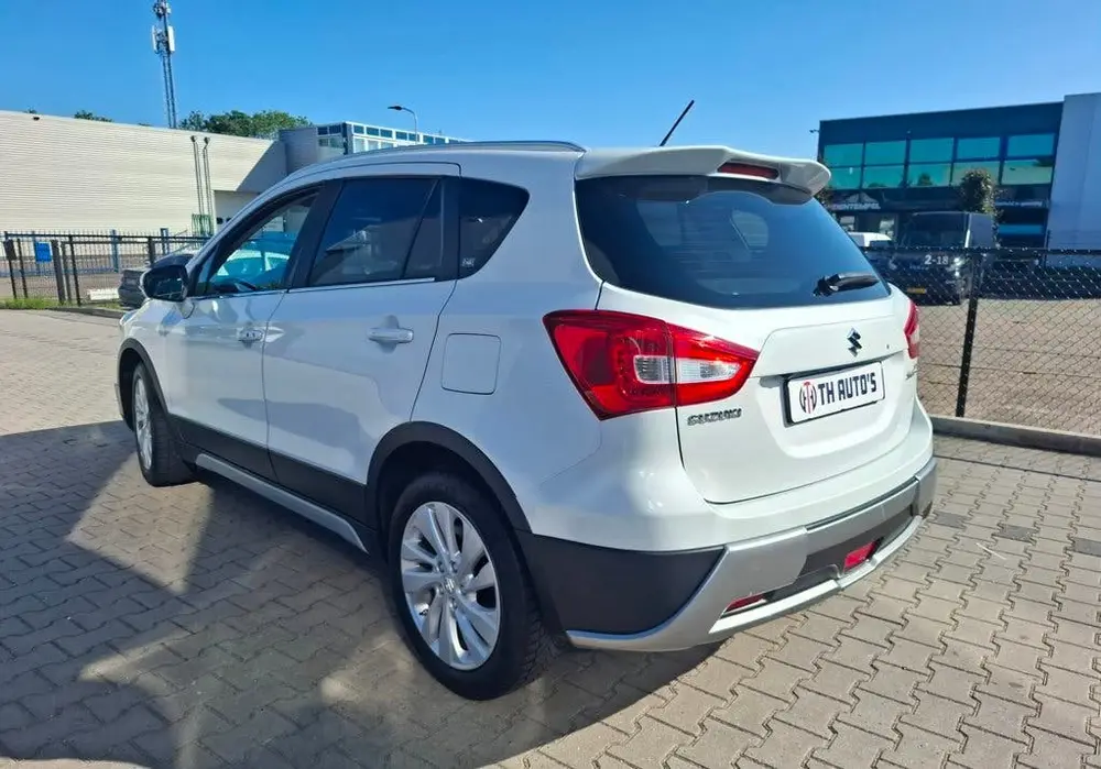 Suzuki S-Cross 1.4 Boosterjet/exclusive/automaat/airco/cruis uit 2019, foto 2