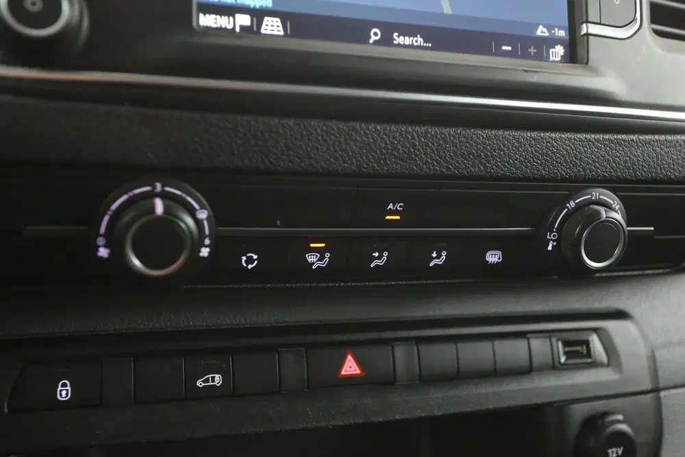 Opel Vivaro 2.0 CDTI L2H1 Innovation uit 2021, foto 20