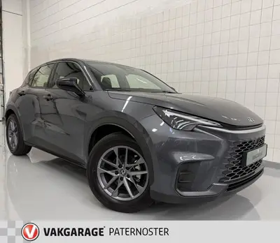Lexus LBX Business Line 2WD Comfort + Safety Pack uit 2025