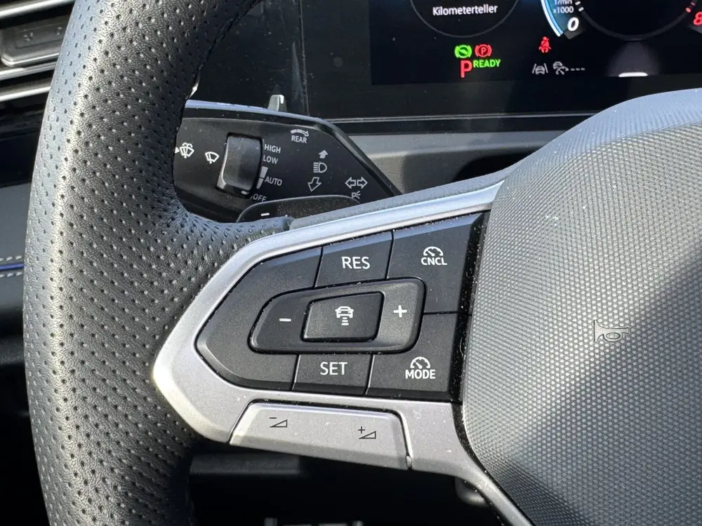 Volkswagen Tiguan 1.5 eTSI R-Line Edition | 360 camera | M uit 2024, foto 20