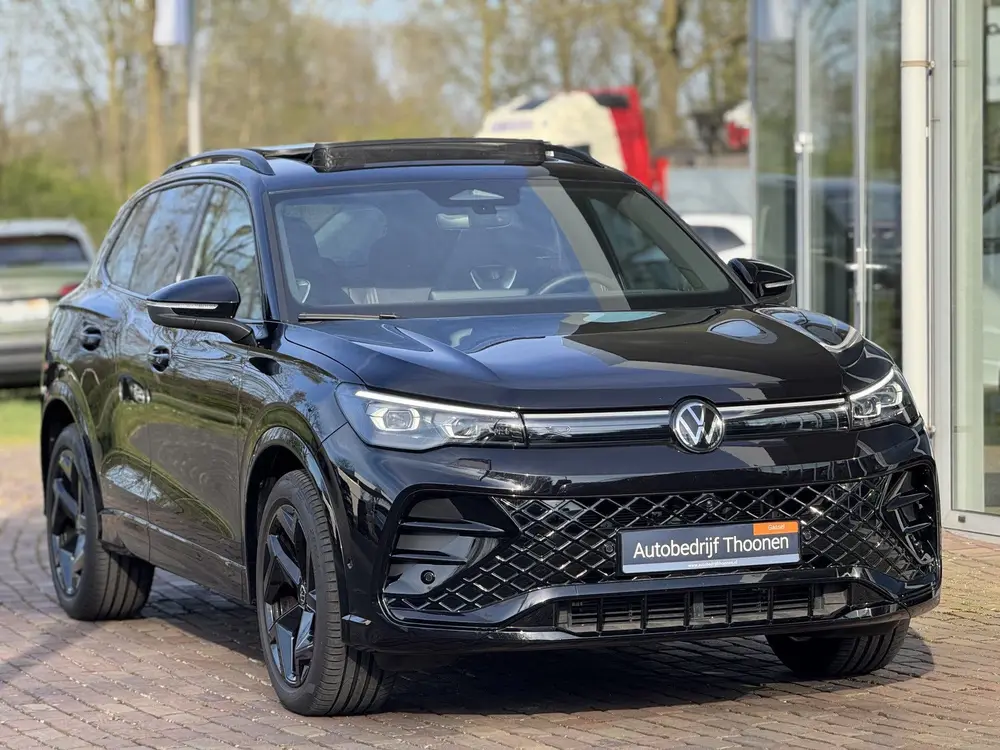 Volkswagen Tiguan 1.5 eTSI R-Line Edition | 360 camera | M uit 2024, foto 8