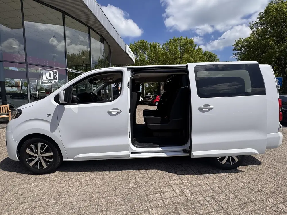 Toyota Proace 2.0 D-4D Professional DC Stoel Tre uit 2024, foto 12