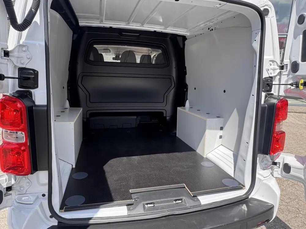 Toyota Proace 2.0 D-4D Professional DC Stoel Tre uit 2024, foto 6