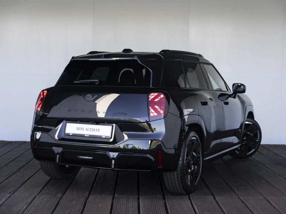 Mini Aceman E JCW John Cooper Works L-pakket 360 camer uit 2026, foto 2