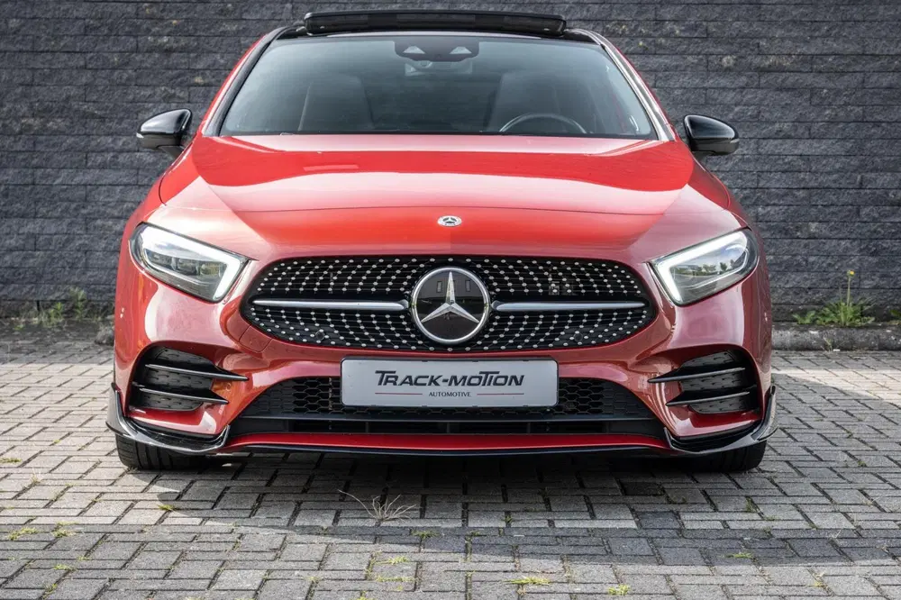 Mercedes-Benz A-Klasse 250 e Business Solution AMG Limited P uit 2020, foto 3