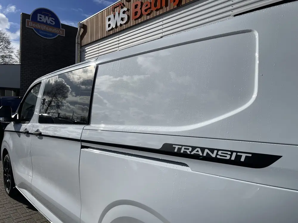 Ford Transit Custom 320 2.0 TDCI 130pk L2H1 Sport originele uit 2024, foto 12