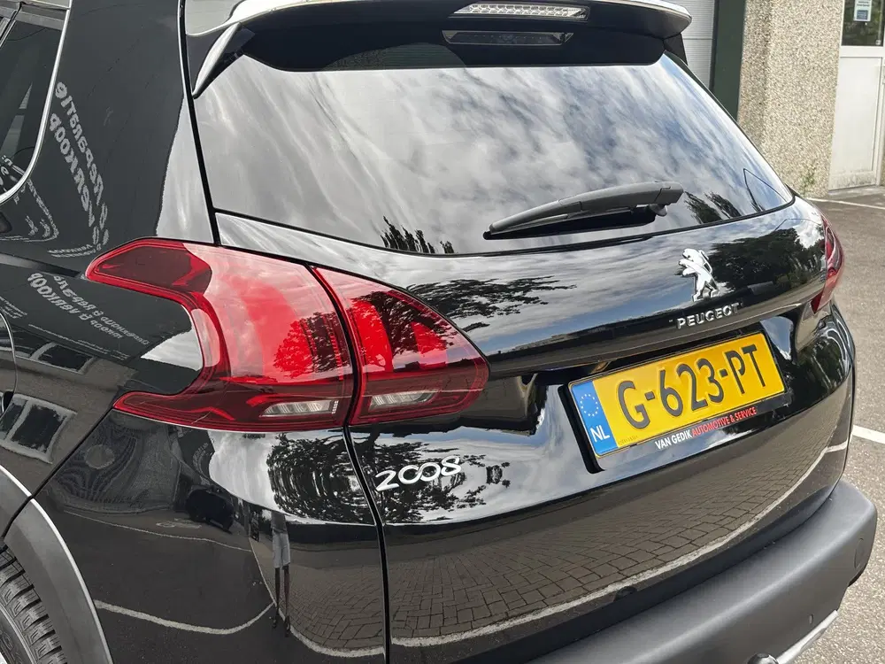 Peugeot 2008 1.2 PT GT-Line Navi Carplay Automaat PDC C uit 2019, foto 10