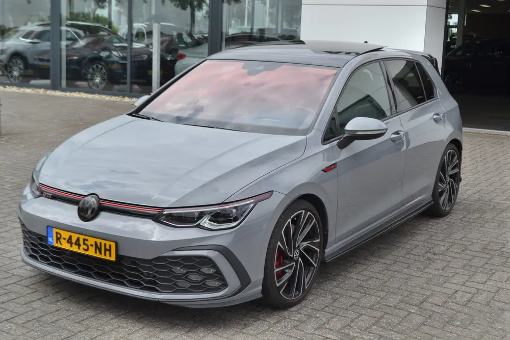 Volkswagen Golf 2.0 TSI GTI Panaoramdak | Virtual Cockpit | uit 2021, foto 20