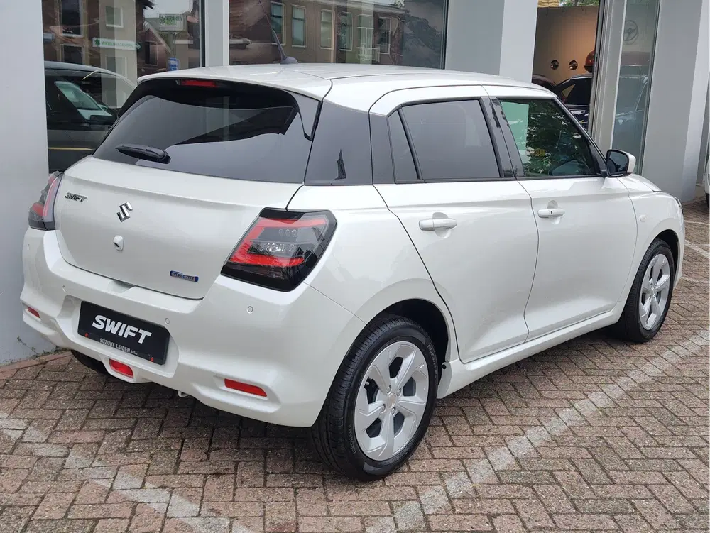 Suzuki Swift 1.2 SELECT SMART HYBRID Direct Leverbaar uit 2026, foto 6