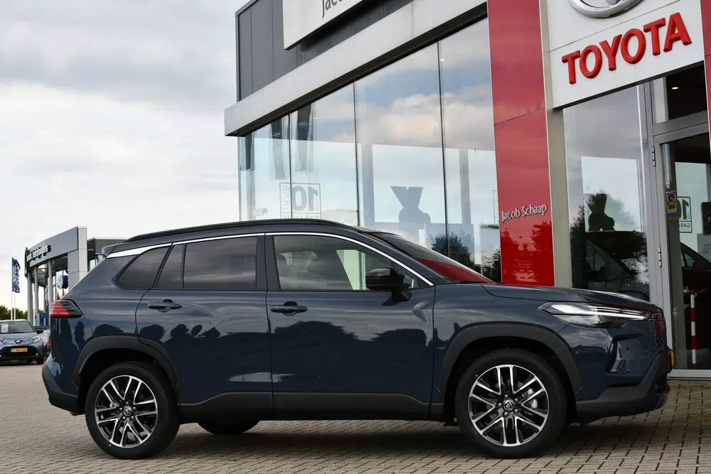 Toyota Corolla Cross Hybrid 180 Executive Automaat 180pk uit 2025, foto 3