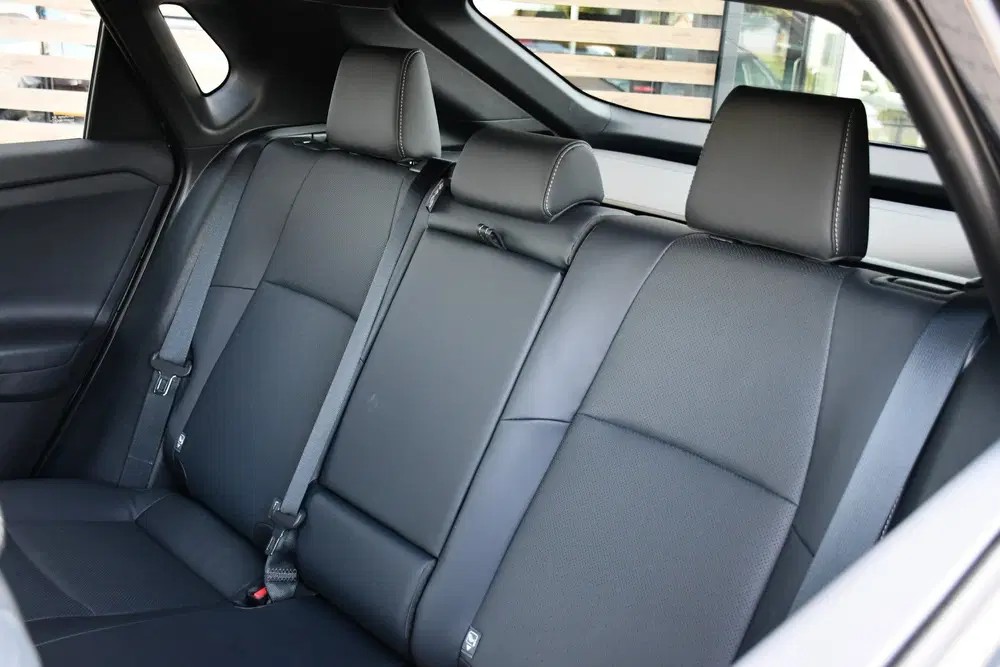 Toyota bZ4X Executive 73 kWh 224pk uit 2025, foto 6