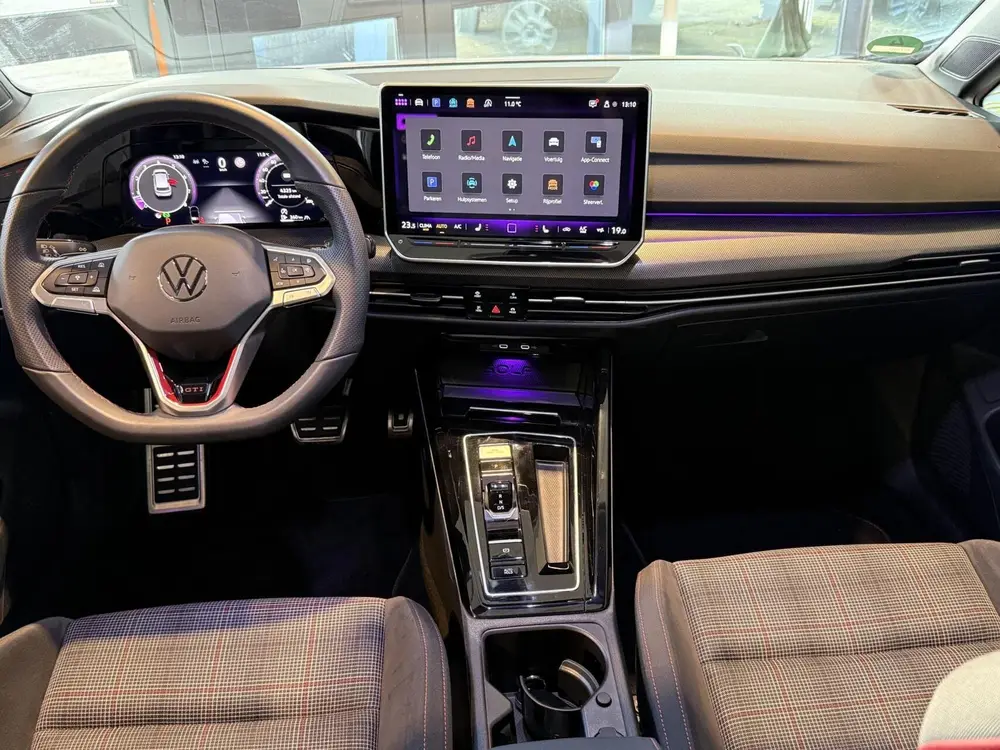 Volkswagen Golf 2.0 TSI GTI 8.5 panodak 12-2024 maar 4325 km uit 2024, foto 5
