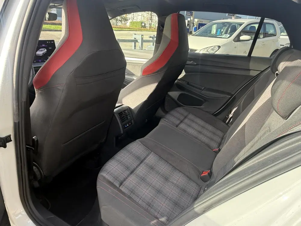 Volkswagen Golf 2.0 TSI GTI 8.5 panodak 12-2024 maar 4325 km uit 2024, foto 7