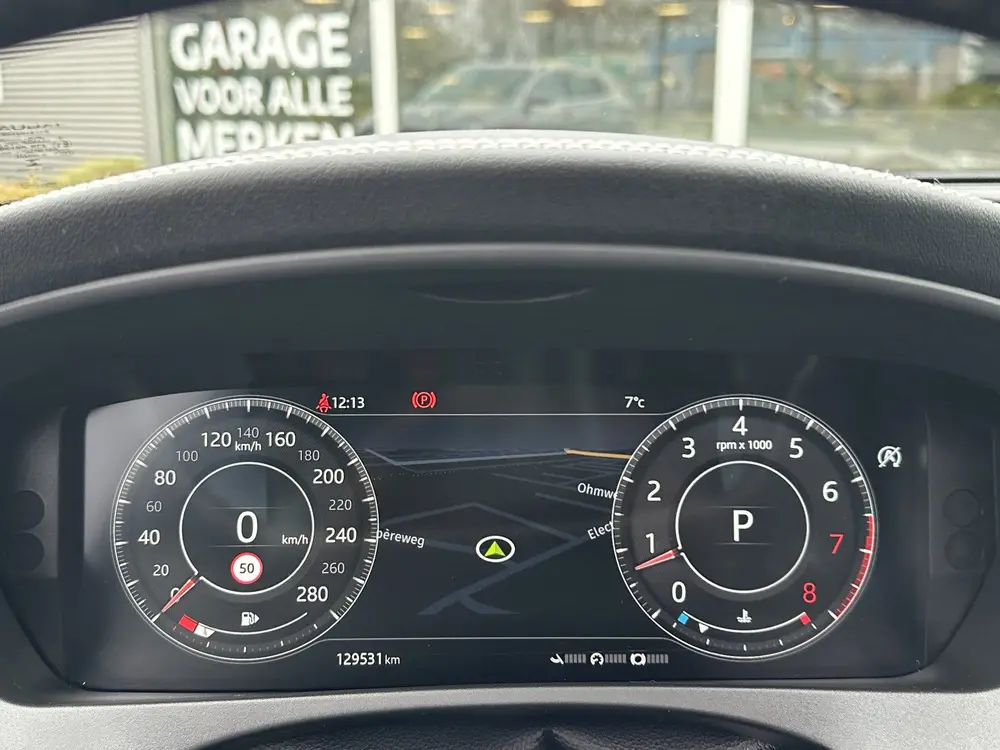 Jaguar F-Pace 2.0t AWD R-Sport uit 2020, foto 18