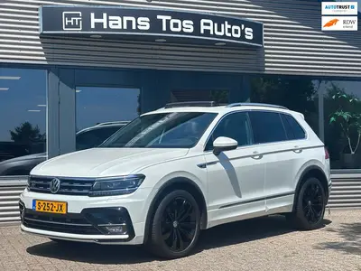 Volkswagen Tiguan 2.0 TSI 4Motion R-Line Highline / PANO / 3 uit 2020