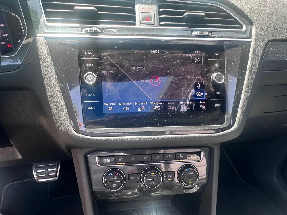 Volkswagen Tiguan 2.0 TSI 4Motion R-Line Highline / PANO / 3 uit 2020, foto 6