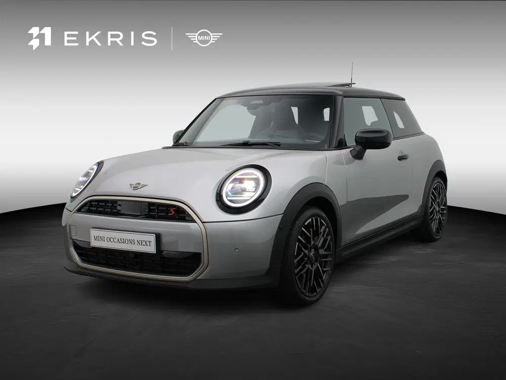 Mini Cooper S Cooper S Favoured Trim uit 2025