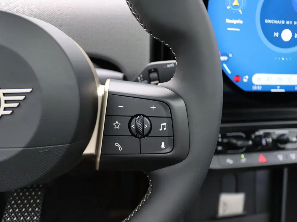 Mini Cooper S Cooper S Favoured Trim uit 2025, foto 17