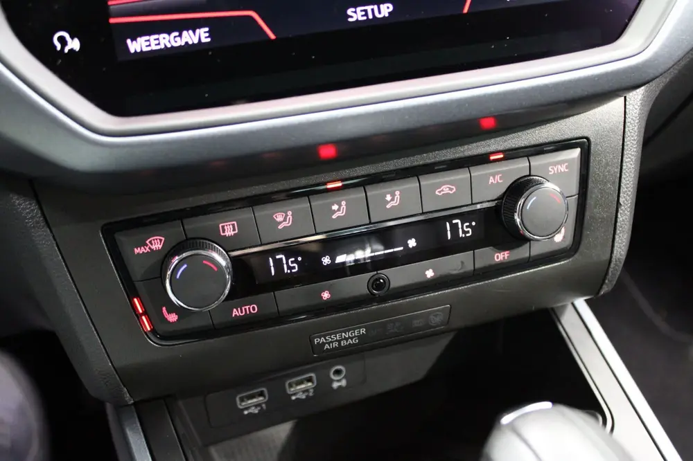 SEAT Arona 1.0 TSI Xcellence Business Intense / Automaat / C uit 2019, foto 17