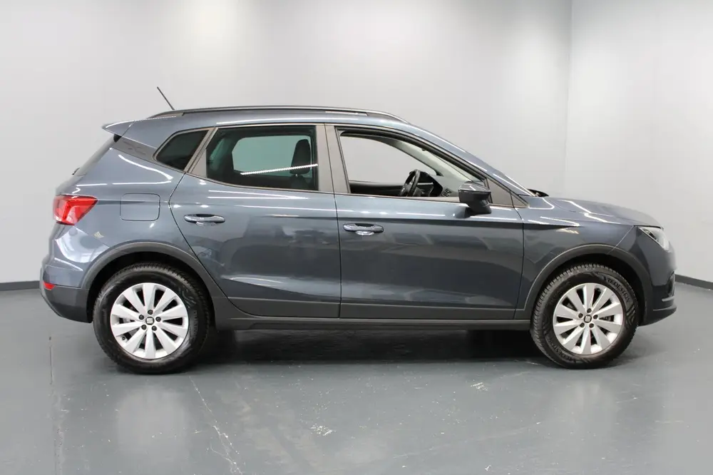 SEAT Arona 1.0 TSI Xcellence Business Intense / Automaat / C uit 2019, foto 2