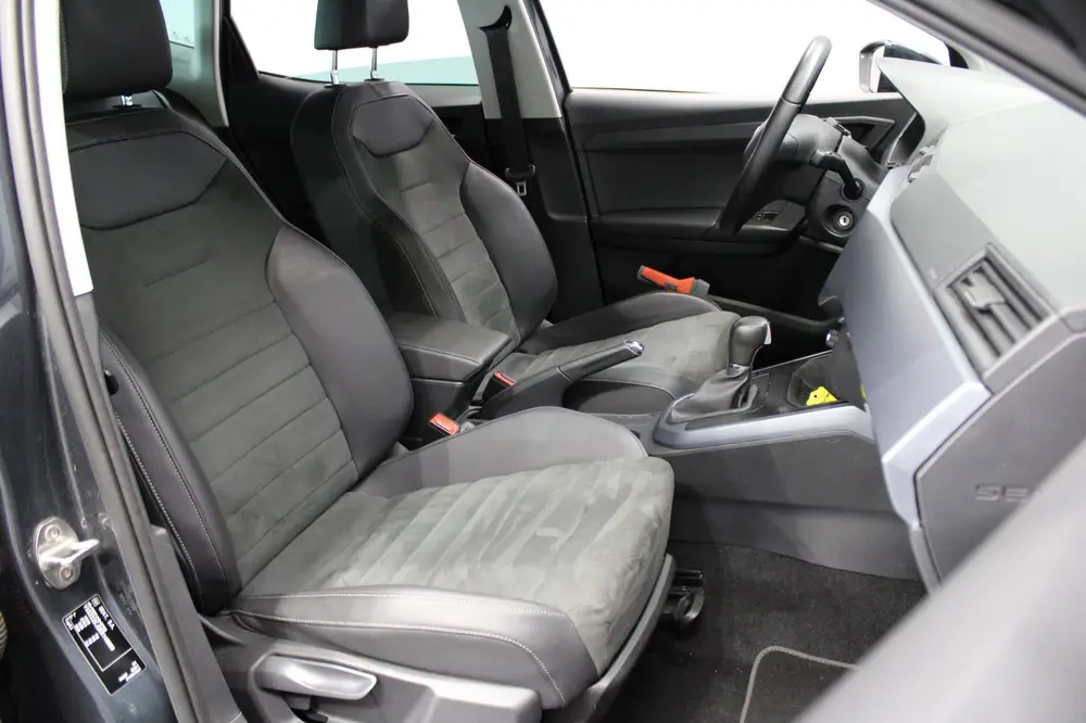 SEAT Arona 1.0 TSI Xcellence Business Intense / Automaat / C uit 2019, foto 7