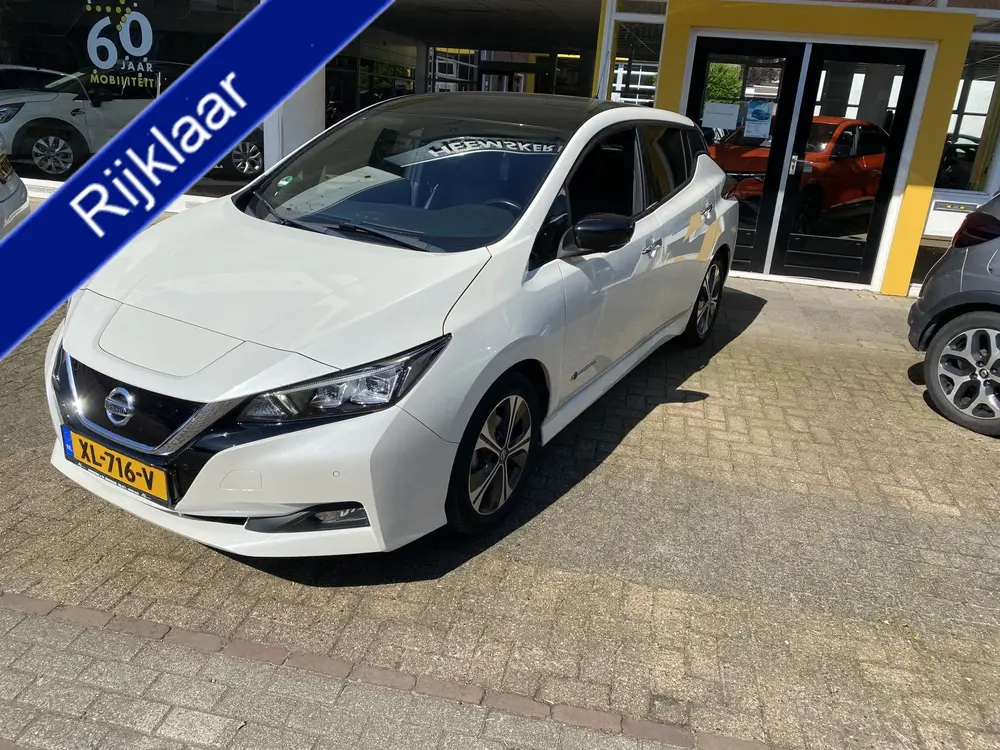 Nissan Leaf Tekna 40 kWh CAMERA AIRCO ECC PARKEERSENSOREN TW uit 2019