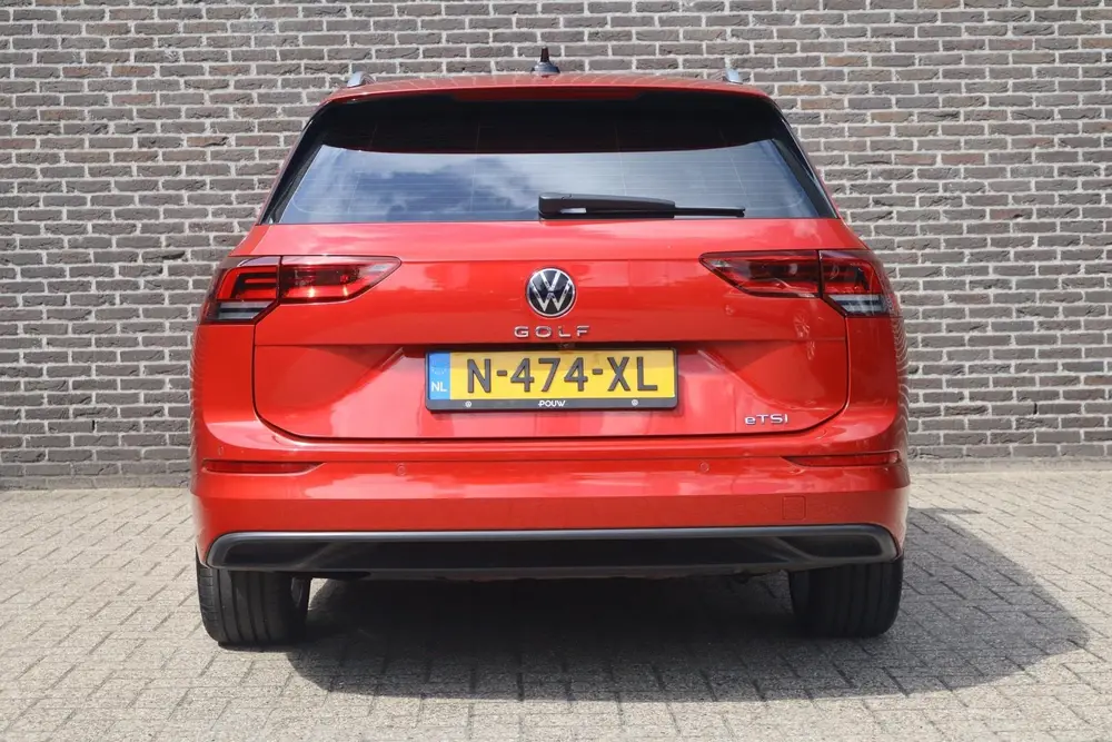Volkswagen Golf Variant 1.0 eTSI 110pk DSG Life | Navigatie uit 2022, foto 9