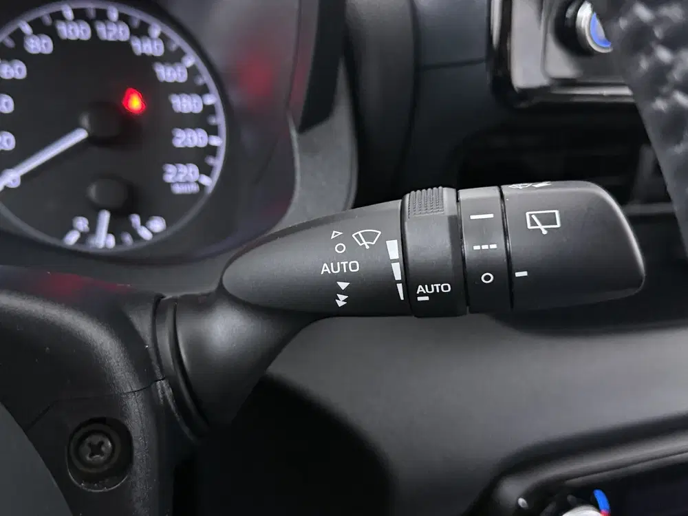 Mazda 2 1.5 Pure uit 2023, foto 19