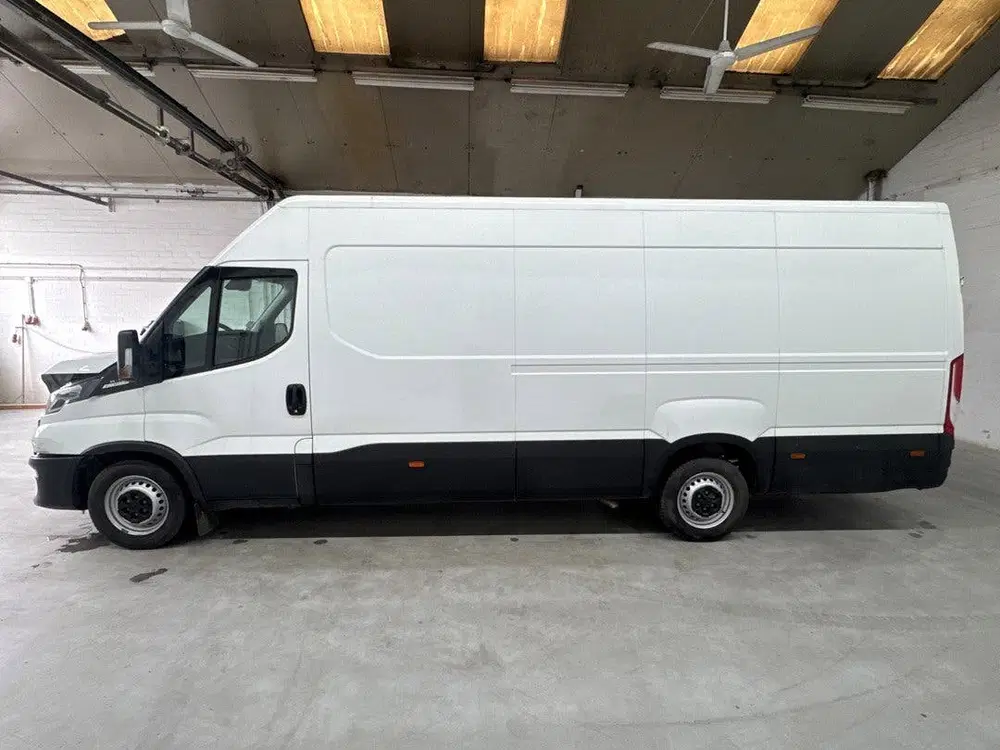 Iveco Daily L4H2 35C16V 2.3 410 Camera uit 2024, foto 2