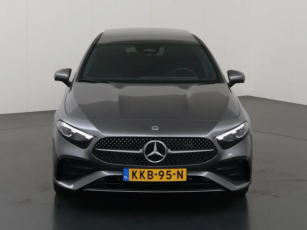 Mercedes-Benz A-Klasse 250e Business Solution AMG uit 2026, foto 3