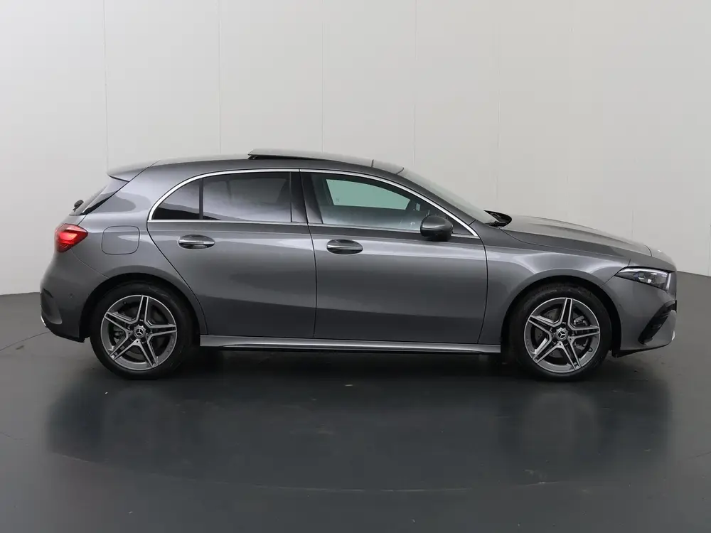Mercedes-Benz A-Klasse 250e Business Solution AMG uit 2026, foto 6