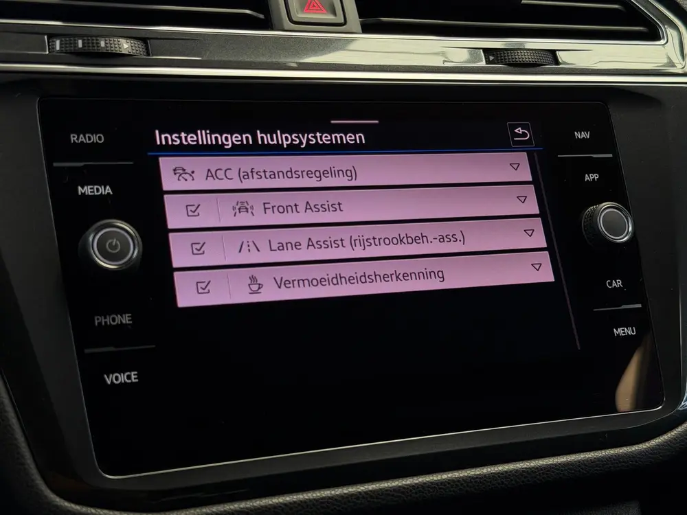 Volkswagen Tiguan Allspace 1.5 TSI Business 7p. CarPlay Came uit 2022, foto 15