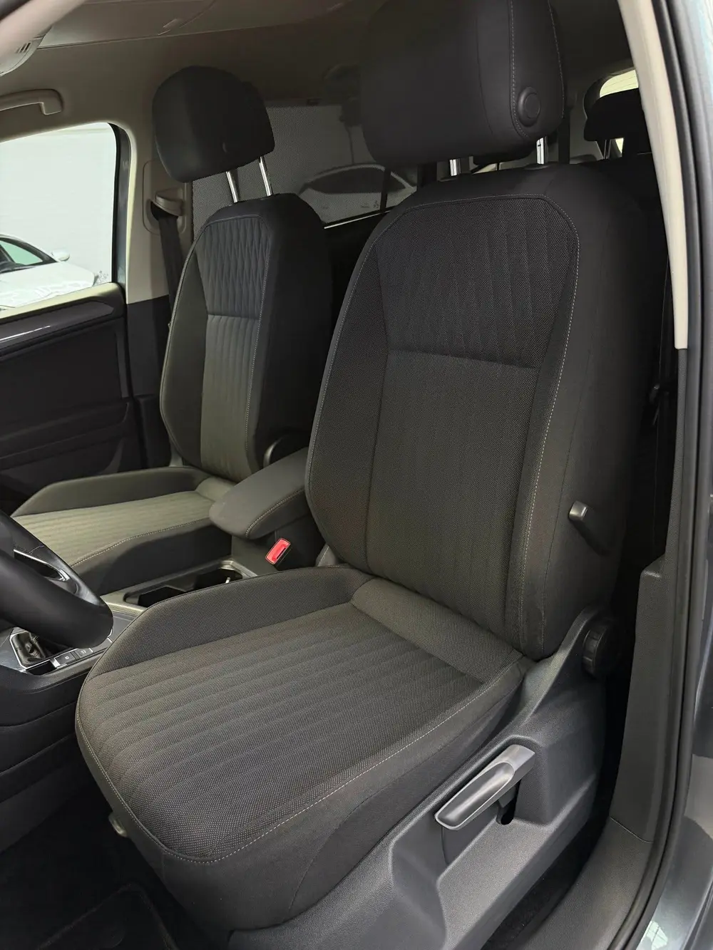 Volkswagen Tiguan Allspace 1.5 TSI Business 7p. CarPlay Came uit 2022, foto 4