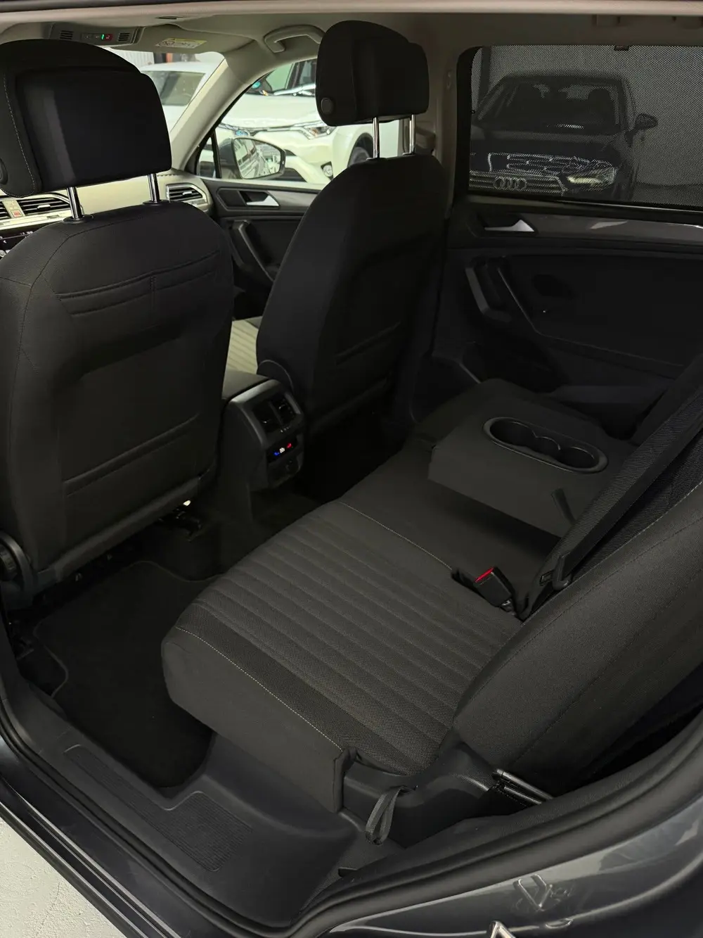 Volkswagen Tiguan Allspace 1.5 TSI Business 7p. CarPlay Came uit 2022, foto 5