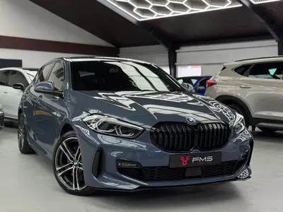 BMW 1-serie 120i M-Pakket CarPlay Camera uit 2022