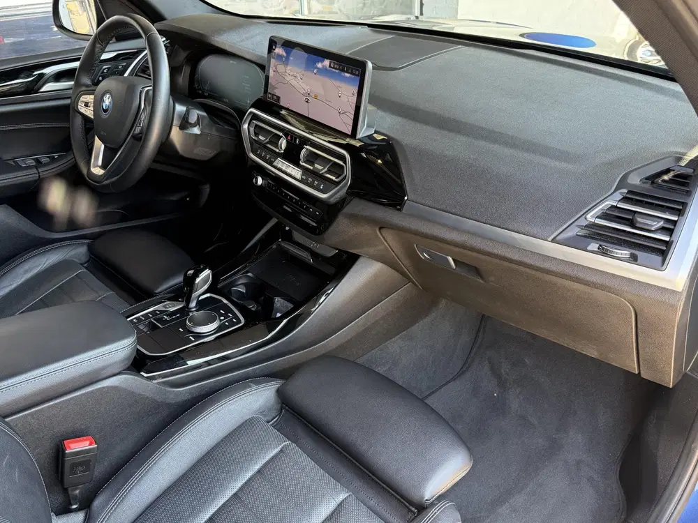 BMW X3 xDrive30e Business Edition Plus uit 2022, foto 7