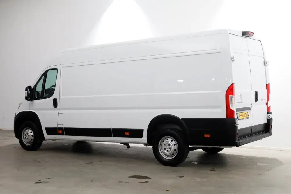 Citroën Jumper 2.2 BlueHDi 165pk L4H2 Airco uit 2024, foto 8