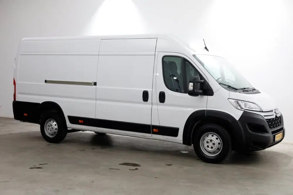 Citroën Jumper 2.2 BlueHDi 165pk L4H2 Airco uit 2024, foto 9