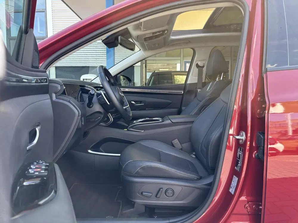 Hyundai TUCSON 1.6 T-GDI PHEV Premium Sky 4WD uit 2023, foto 13